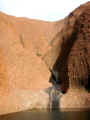 Uluru_waterhole_50.jpg (35996 bytes)